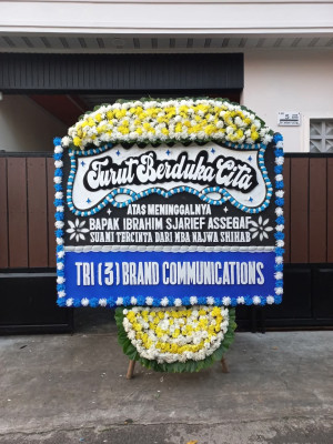 Papan Bunga Duka di Muararapak